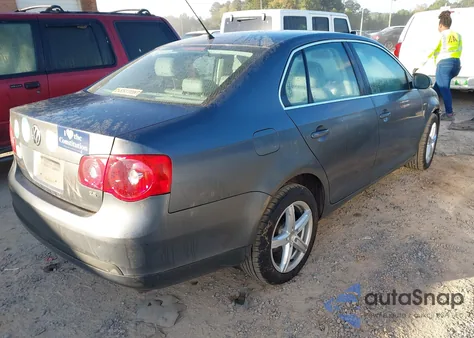 2007 Volkswagen Jetta из США, поврежденный, VIN 3VWES71K57M078470